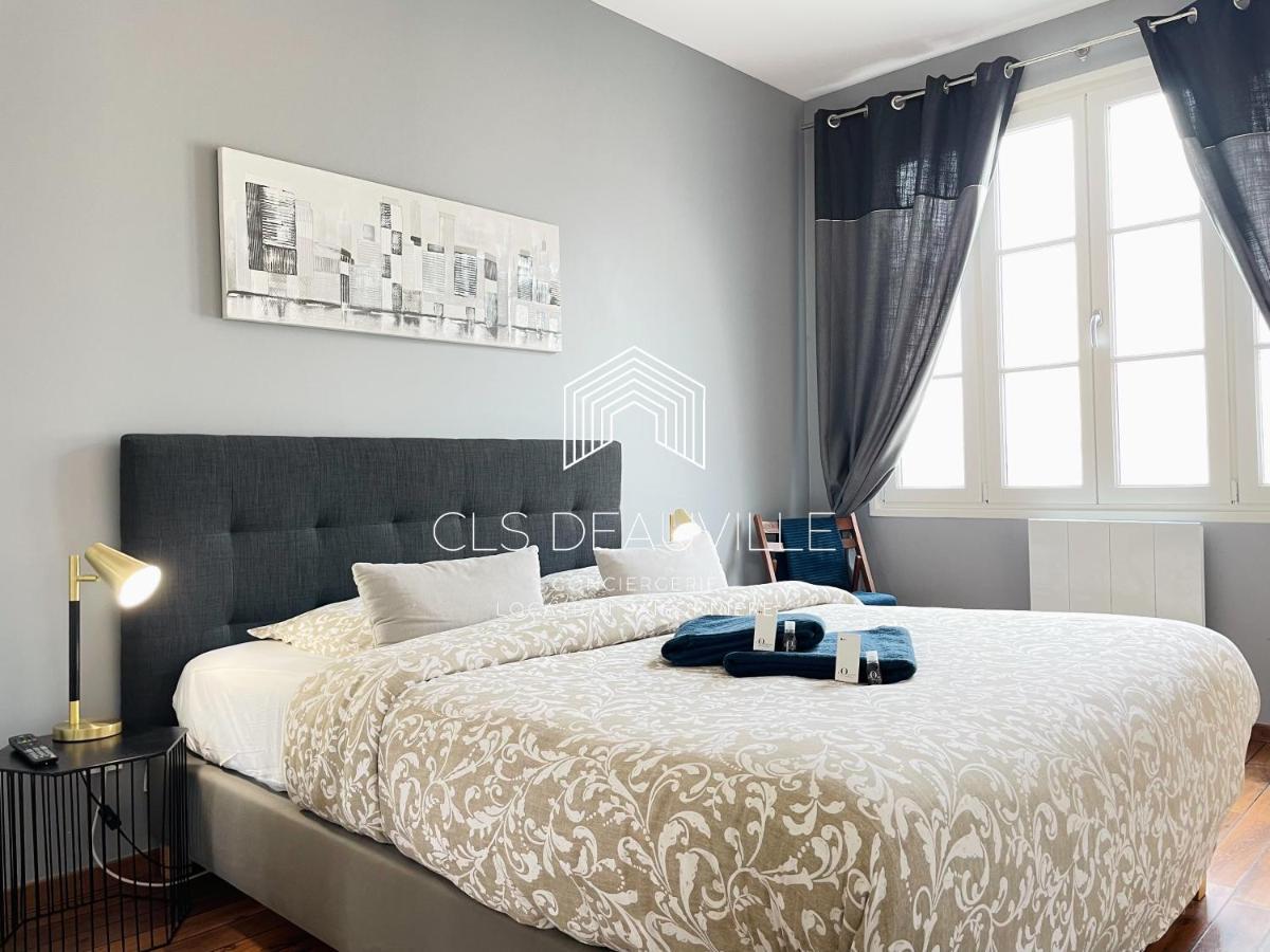 Appartement Coeur De Довиль Экстерьер фото